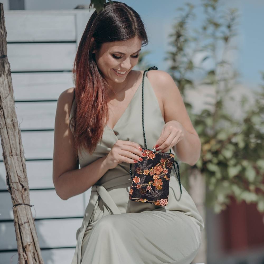 Ume Sakura V&A Licensed Smart Bag