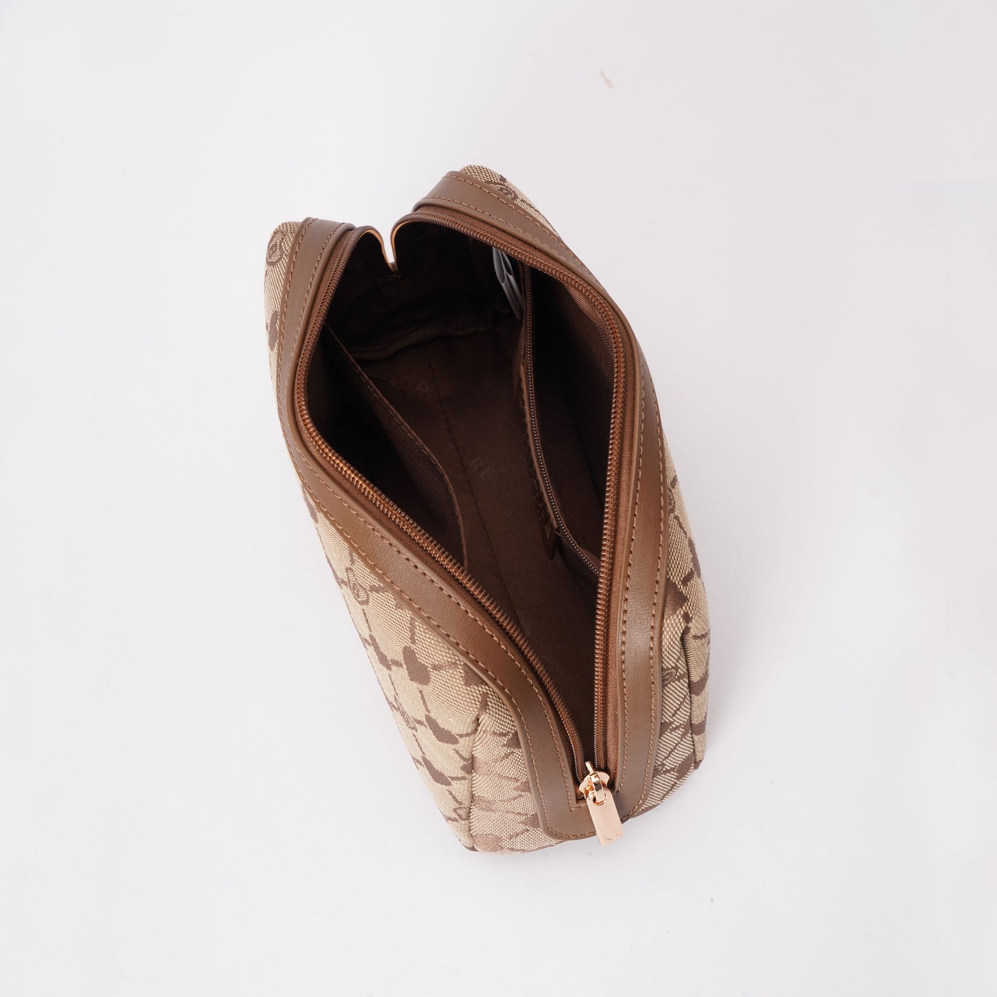 Signare London - B-Loved Beauty Bag On Beige Monogram