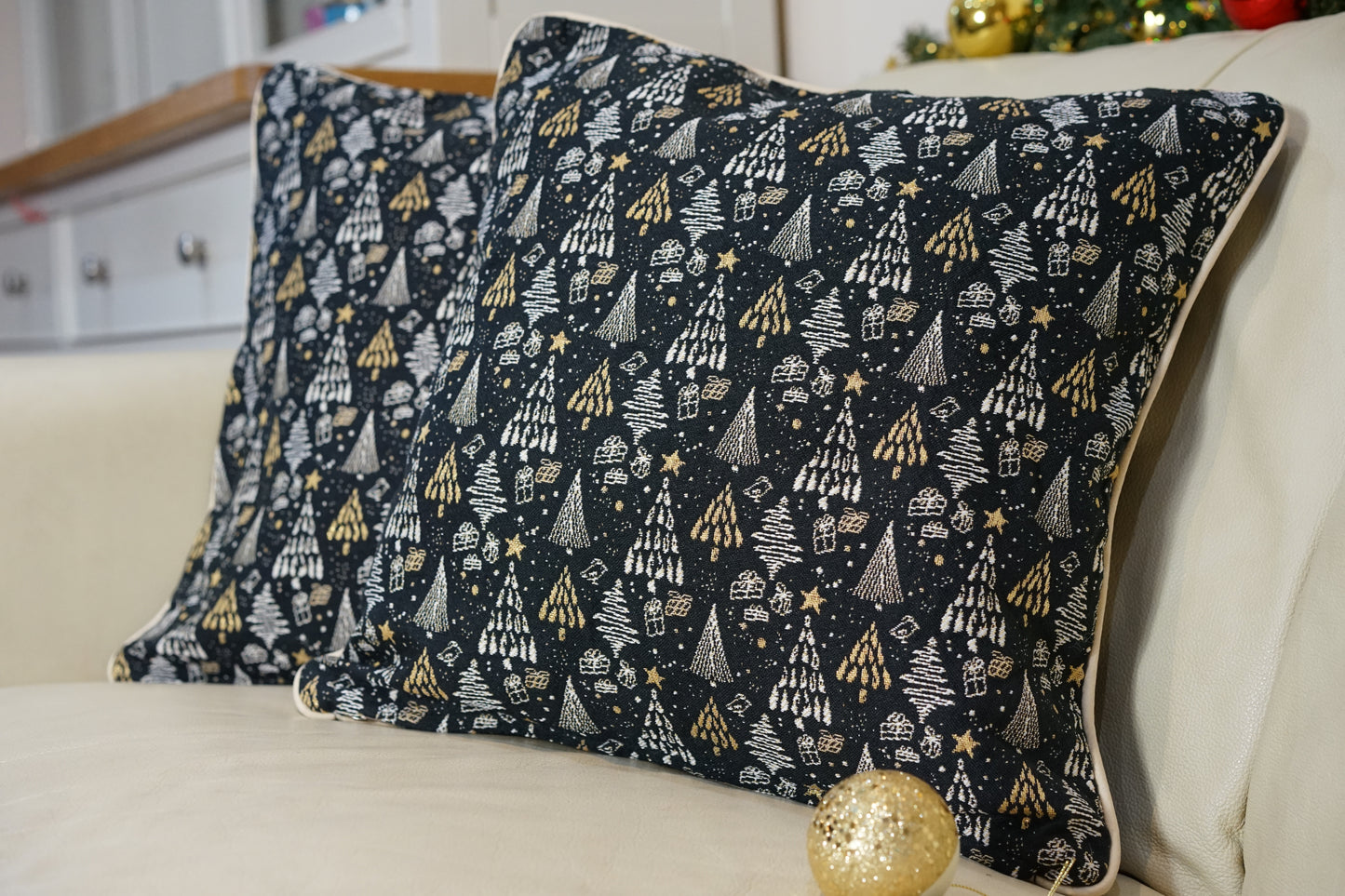 Xmas Tree Pillowcase Cushion Cover 18x18 Inch