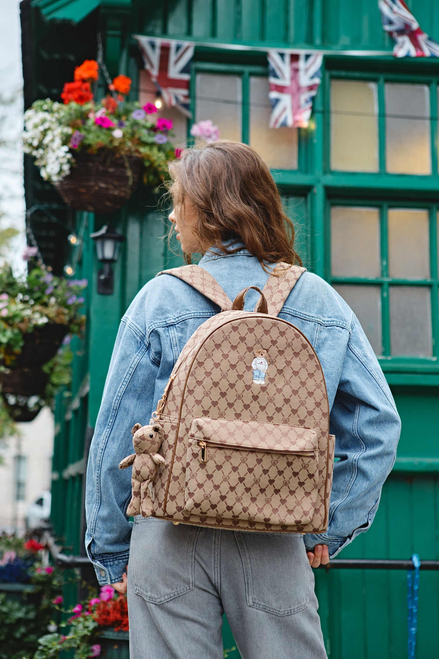 Signare London - B-Loved Big Rucksack On Beige Monogram