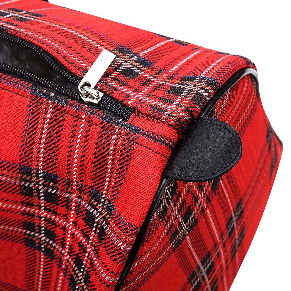 BHOLD-RSTT | Royal Stewart Tartan Big Holdall/Duffel Bag - www.signareusa.com