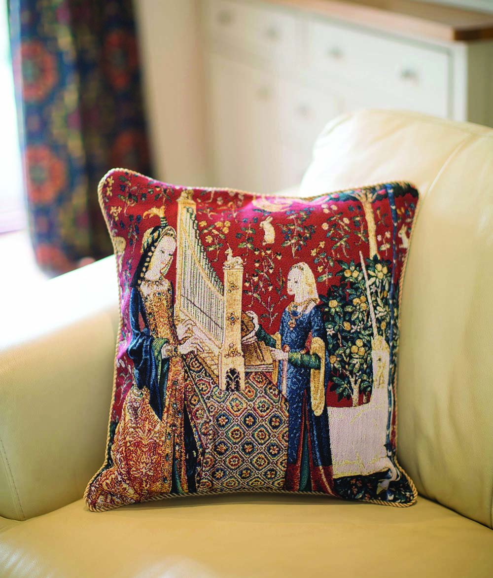 CCOV-ART-LU-HE | LADY AND UNICORN SENSE OF HEARING Pillowcase/CUSHION COVER | DECORATIVE DESIGN FASHION HOME PILLOW 18X18 INCH - www.signareusa.com