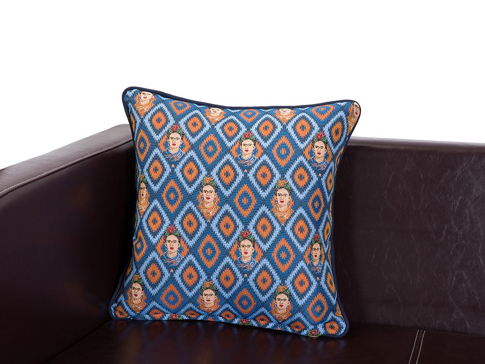 CCOV-FKICON | FRIDA KAHLO ICON TAPESTRY PILLOWCASE/CUSHION COVER 18X18 INCH - www.signareusa.com